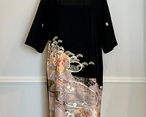 新作＊低身長さん(着丈105センチ)向け＊黒留袖のAラインフォーマル