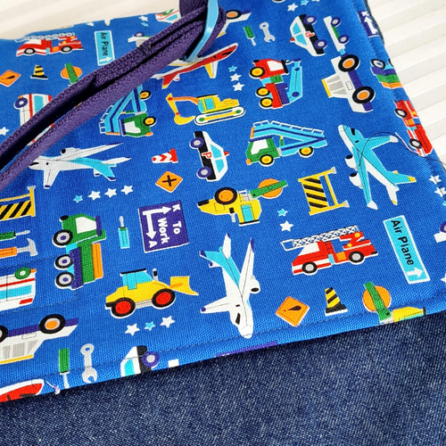 ☆新発売・1点のみ・即納☆はたらくくるまと飛行機のショルダータイプ