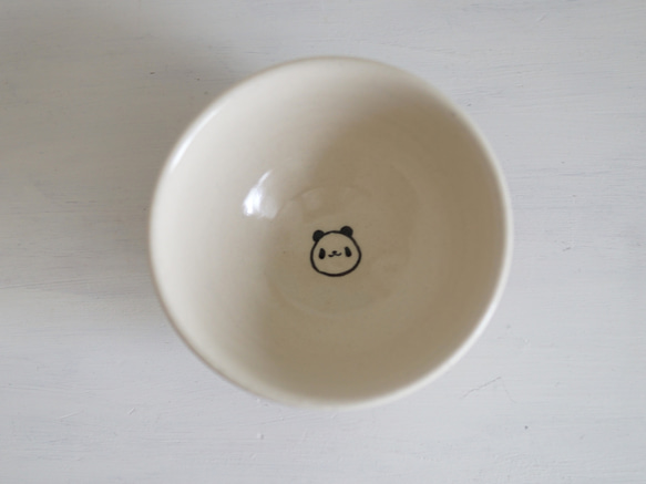 パンダ茶碗-いちごバージョン 5枚目の画像