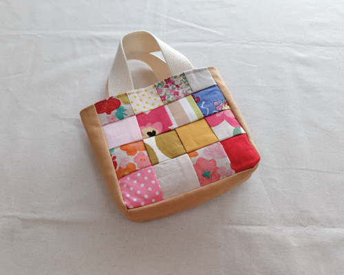 送料無料〉パッチワーク風 ミニバッグ トートバッグ fragrant