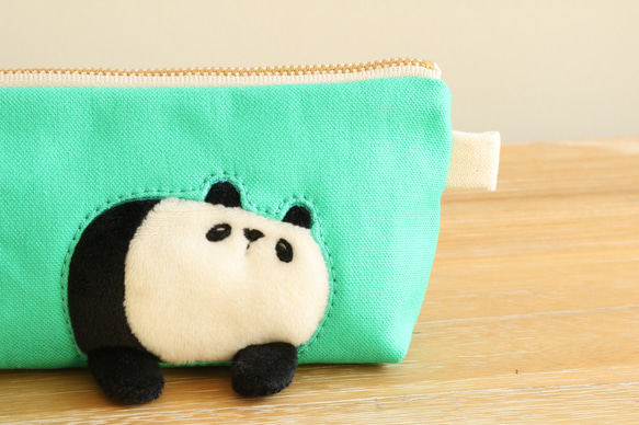 休息中的熊貓筆袋（熊貓薄荷綠） 第3張的照片