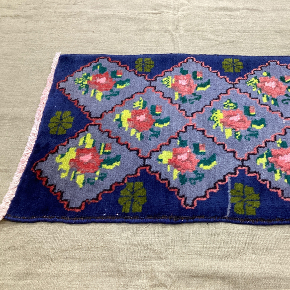 手織りトルコ絨毯 65x45cm ヴィンテージラグ 2枚目の画像