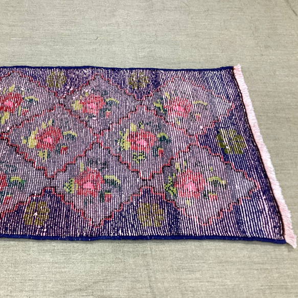 手織りトルコ絨毯 65x45cm ヴィンテージラグ 7枚目の画像
