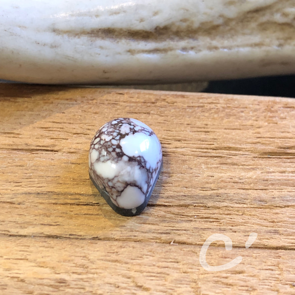 9,15ct White Turquoise ワイルドホース ターコイズ WH-11 ルース 天然石 ハンドメイド材料 6枚目の画像