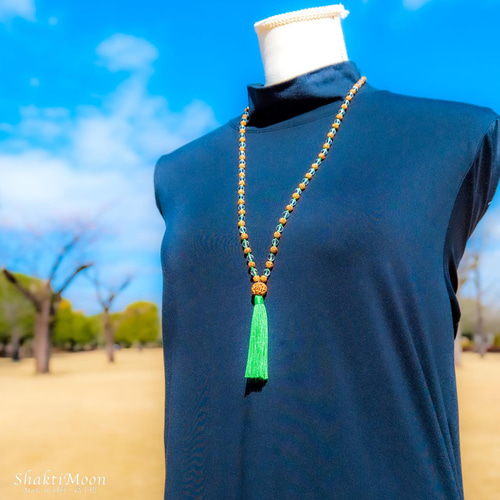 圧倒的な輝き！宝石質 極上キラキラカット水晶×ルドラクシャ】高品質