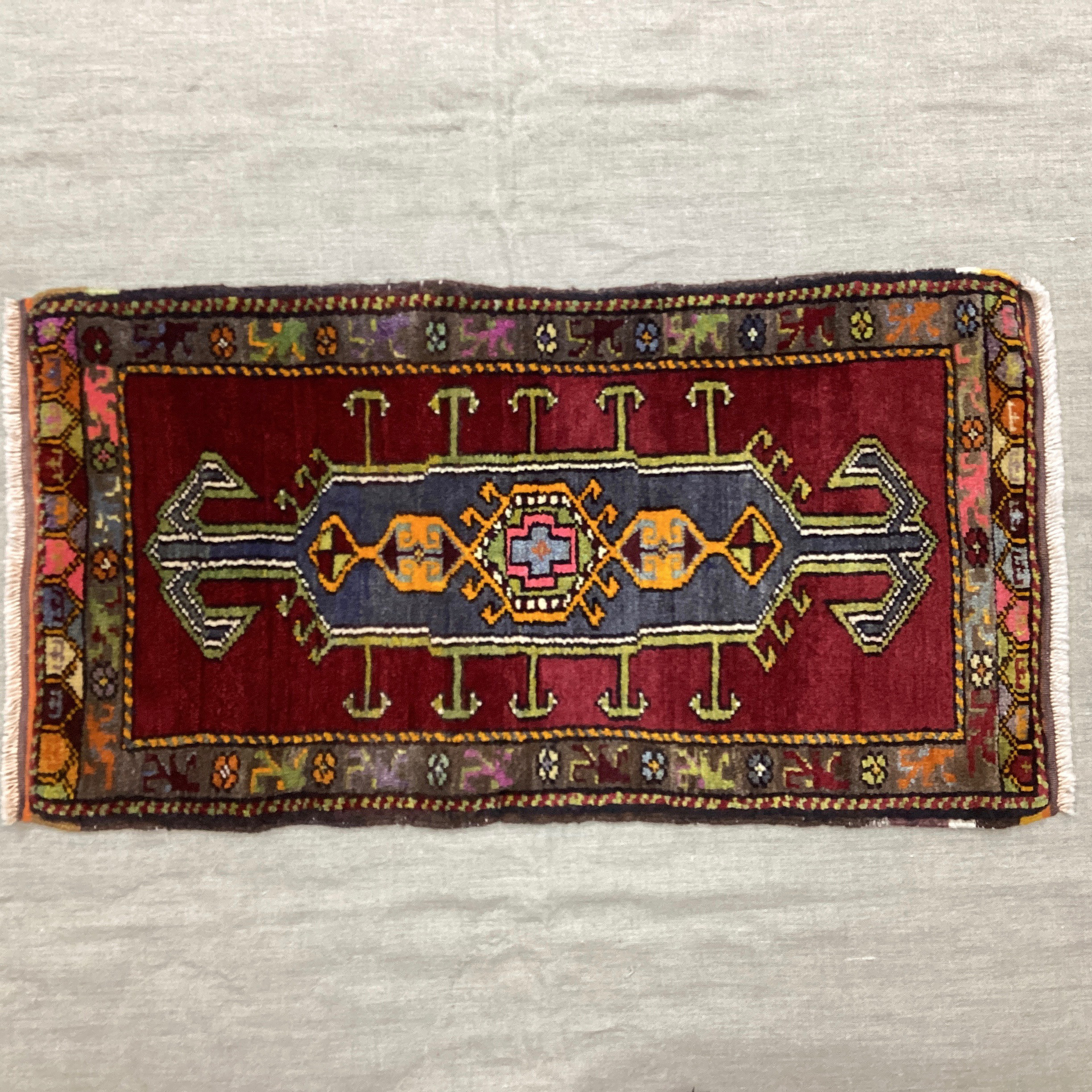 手織りトルコ絨毯 94x49cm ヴィンテージラグ