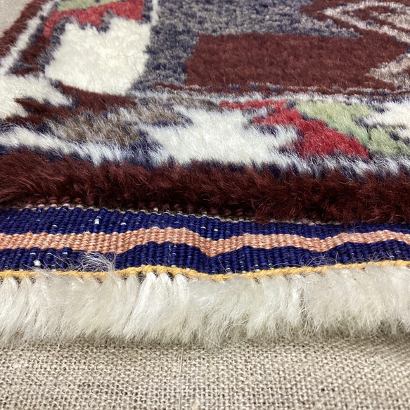 手織りトルコ絨毯 90x48cm ヴィンテージラグ 4枚目の画像