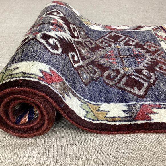 手織りトルコ絨毯 90x48cm ヴィンテージラグ 9枚目の画像