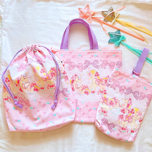 ハンドメイド・オーダーページ・入園入学グッズ・絵本袋・上靴袋・お弁当袋・ゆめかわ ハンドメイド・オーダーページ・入園入学グッズ・絵本袋・上靴袋・お