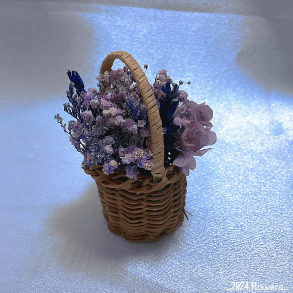 2024.flowers 乾燥花手作 乾燥花迷你花籃 送禮 小禮物 裝飾 紫色迷你花籃（已售出） 第3張的照片