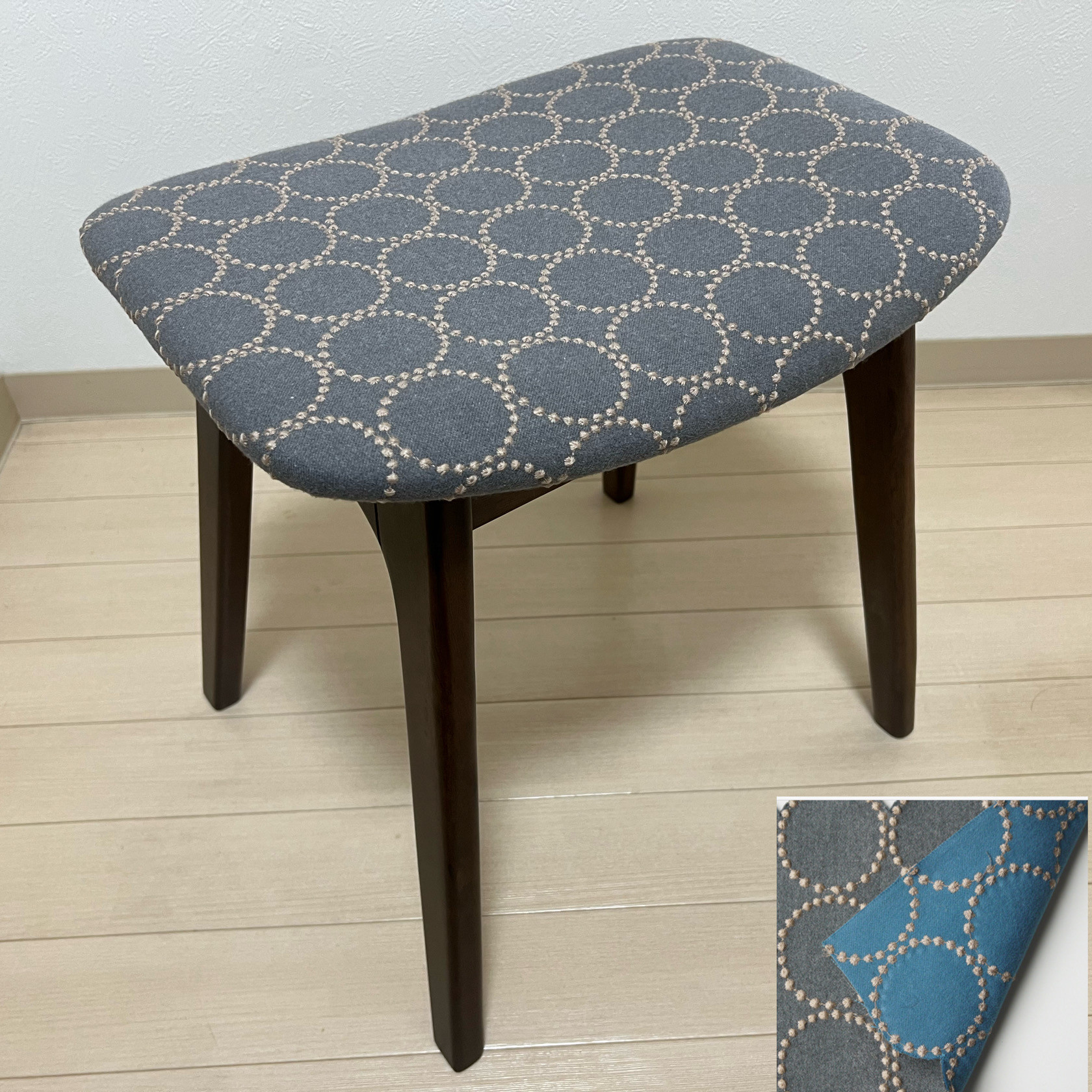 ミナペルホネン dop タンバリン l4 スクエア スツール【グレー