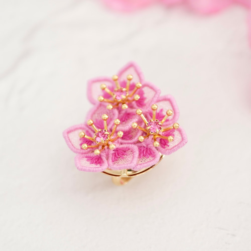 帯留め 桃の花（ライト）｜京都の着物和装小物 ゑり正
