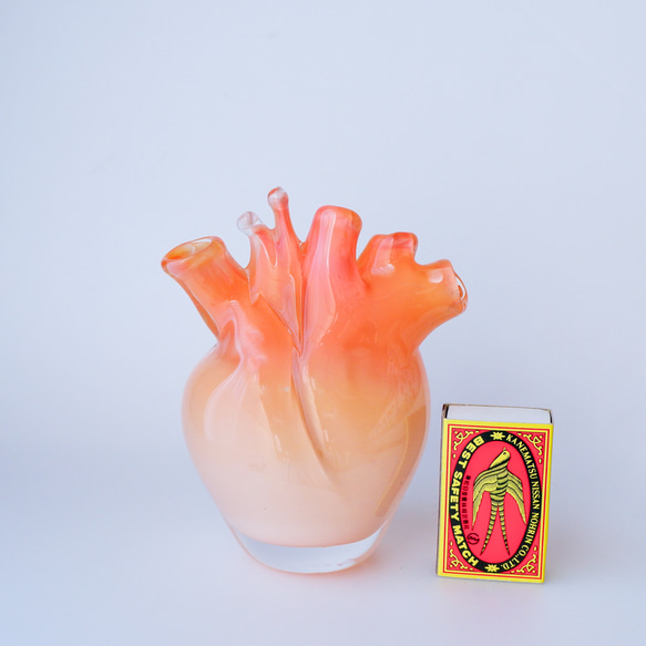 heart vase D -opaque coral pink- 4枚目の画像