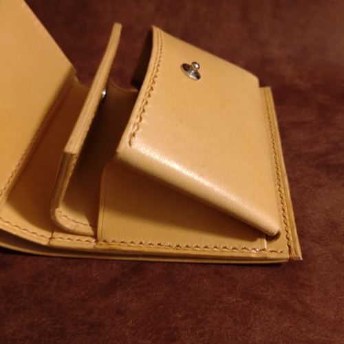 三つ折りウォレット【ROCADO社ミュージアムシェルコードバン】 三