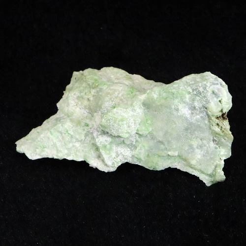 北海道 日高翡翠 ヒスイ 原石 53.7g 【榎本通商55050】 天然石 榎本