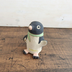 招きペンギン(緑スカーフ) 2枚目の画像