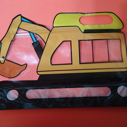 ショベルカーの形のジッパーバッグに乗り物クッキー４袋♪(*^▽^*) 4枚目の画像