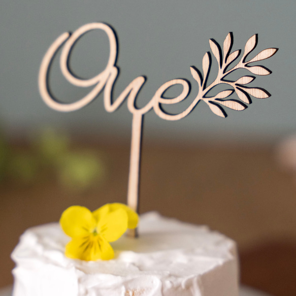 A Leafy Affair Cake Topper ハッピーバースデー ケーキトッパー 1歳 木製 2枚目の画像