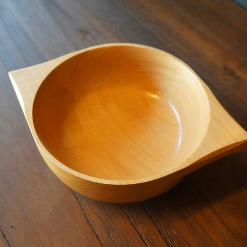三角のかわいい持ち手 天然木のスープボウル 【木 皿 木製 食器