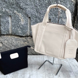 <50%OFFSALE> ぱすてるシリーズ ☆ポーチ付き☆ ラインHAND-bag  IVORY 1枚目の画像