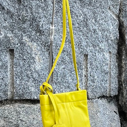 <50%OFFSALE> ぱすてるシリーズ ☆スマホショルダー☆ ソフトPHONE-bag  YELLOW 3枚目の画像