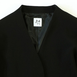 ドルマンジャケット　ブラック　ウール混ストレッチ 8枚目の画像