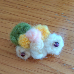羊毛フェルトのお花ブローチ❀ 1枚目の画像