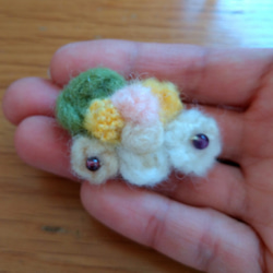 羊毛フェルトのお花ブローチ❀ 3枚目の画像