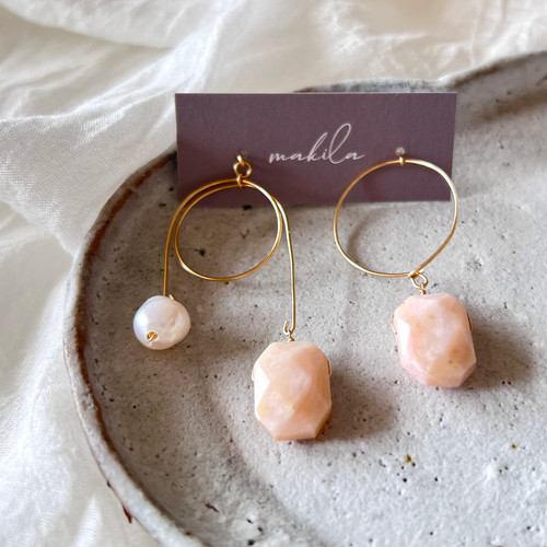 再販】淡水パールと天然石のピアス／イヤリング【バロックパール