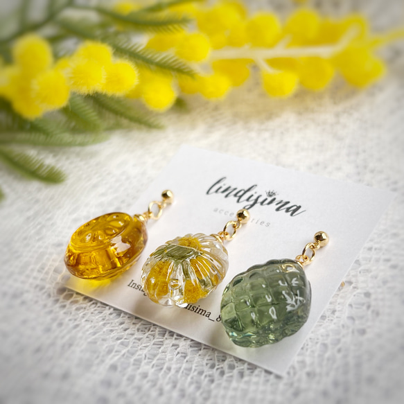 本物のお花を使ったフラワードロップ3粒ピアス・イヤリング 