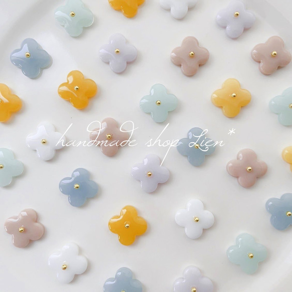 【A】lucky clover mini ピアス/イヤリング 1枚目の画像