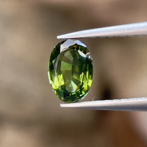 スリランカ産非加熱天然ジルコンルース 天然ジルコン 12.91ct 【非加熱ピンク】大粒サイズ スリランカ