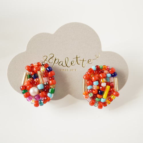 びーずちゃん》耳飾り こどもの頃の宝物 ビーズ刺繍イヤリング ピアス