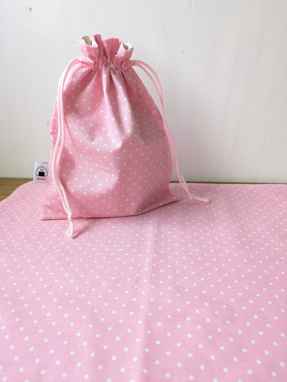 【サイズ改良】きんちゃく袋♪ランチョンマット　給食セット　ピンクドット柄 1枚目の画像