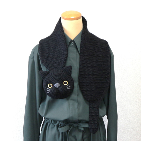かわい過ぎる黒猫ちゃんの手編みニットのマフラー 10枚目の画像