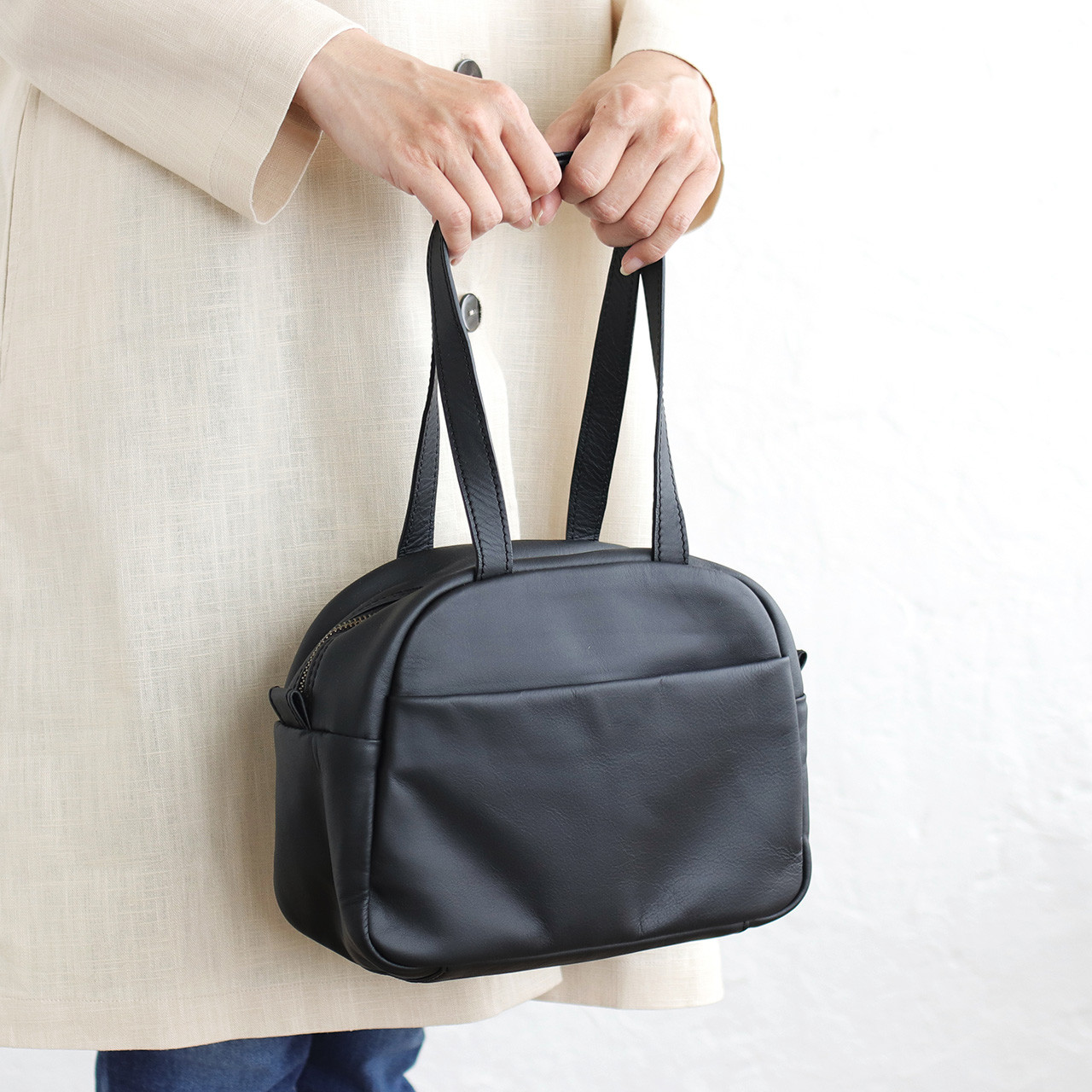 Sale＊1点限り》フォーマル＆カジュアル 軽量オイルドレザー 本