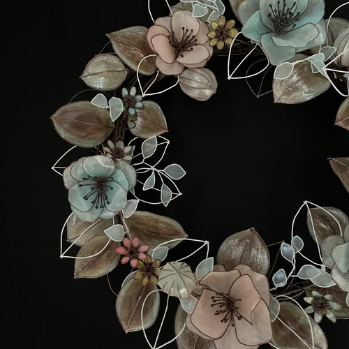 一点物】ピンクとミントブルーのアンティーク風リース 約33cm ワイヤー