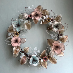 一点物】ピンクとミントブルーのアンティーク風リース 約33cm ワイヤー