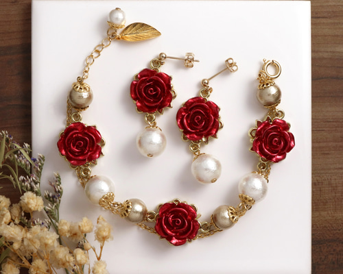 青薔薇とパールピアス a743a1f7ac8083f01c2804cc99942b