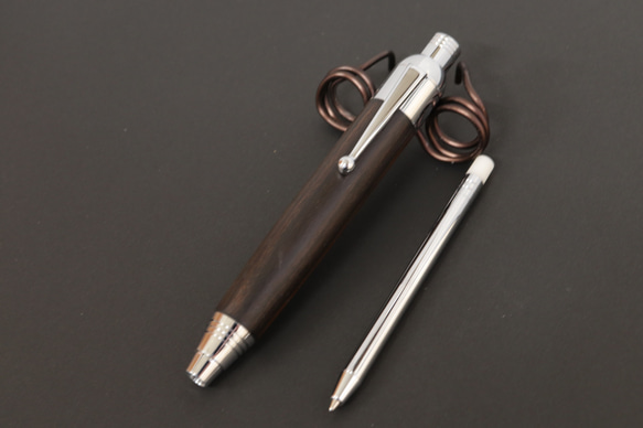 新作ボールペン　黒檀 黒檀・こくたん / 2つの内部機構を持つ新感覚の木軸ペン SINPEN