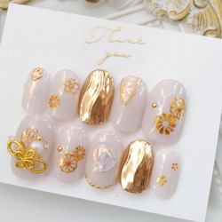 白無垢や色打掛、前撮りにも◆アイシングホワイトと金のミラーアートの和柄のネイルチップ♡86 3枚目の画像