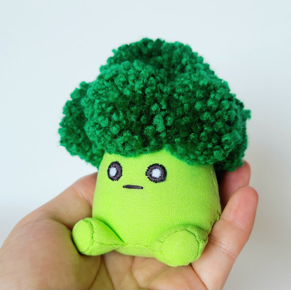 ブロッコリーのぬいぐるみ(お座り) ぬいぐるみ くろまるファクトリー