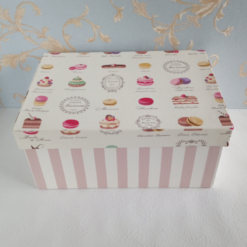 フェルト・刺繍のティーセット＆ケーキ ピンクにバラ 箱付き