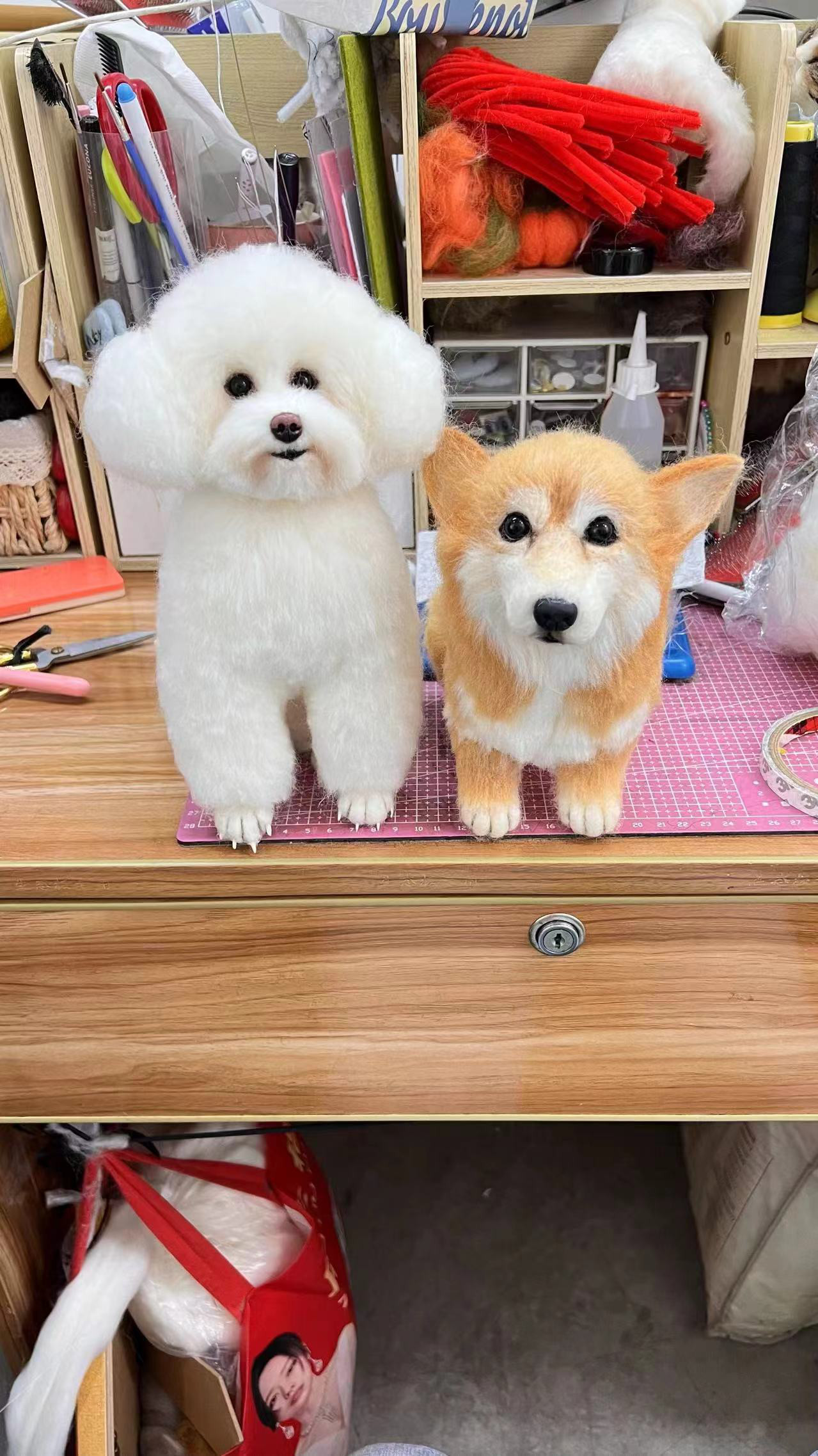 羊毛フェルトフレブルボストンテリアトイプードル