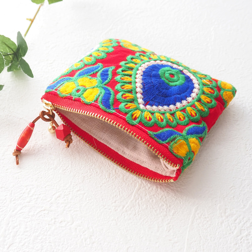 KOHATANꕤ.·*.インド刺繍　ミニポーチ　小物入れ　小銭入れ KOHATANꕤ.·*.インド刺繍 ミニポーチ 小物入れ 小銭入れ KOHATANꕤ