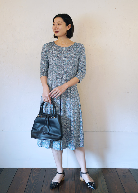 受注制作】アーミッシュ風シンプルワンピース◇リバティプリント  