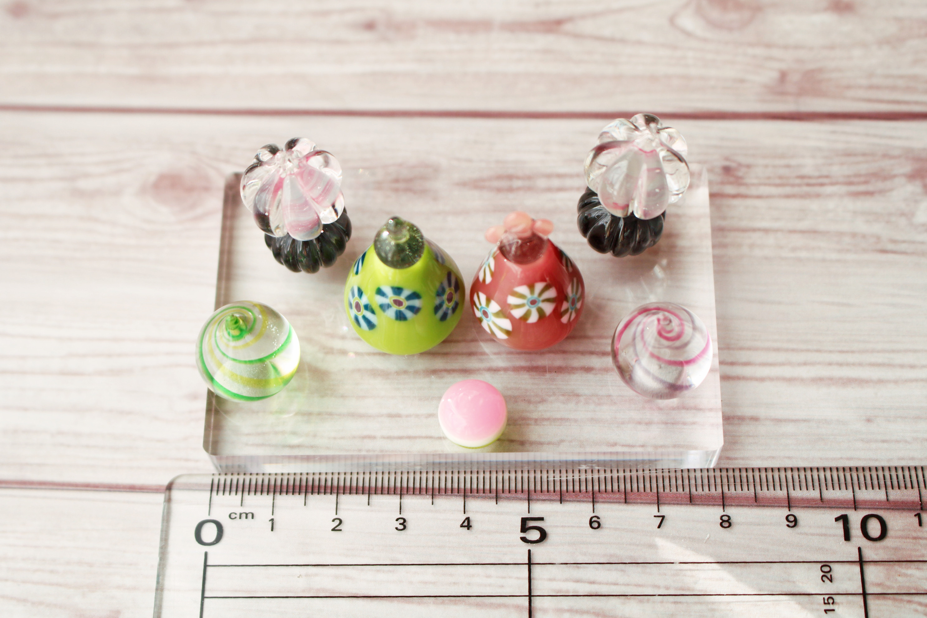 2026年とんぼ玉ひな人形 ガラスのミニチュア雛人形　ミニサイズ