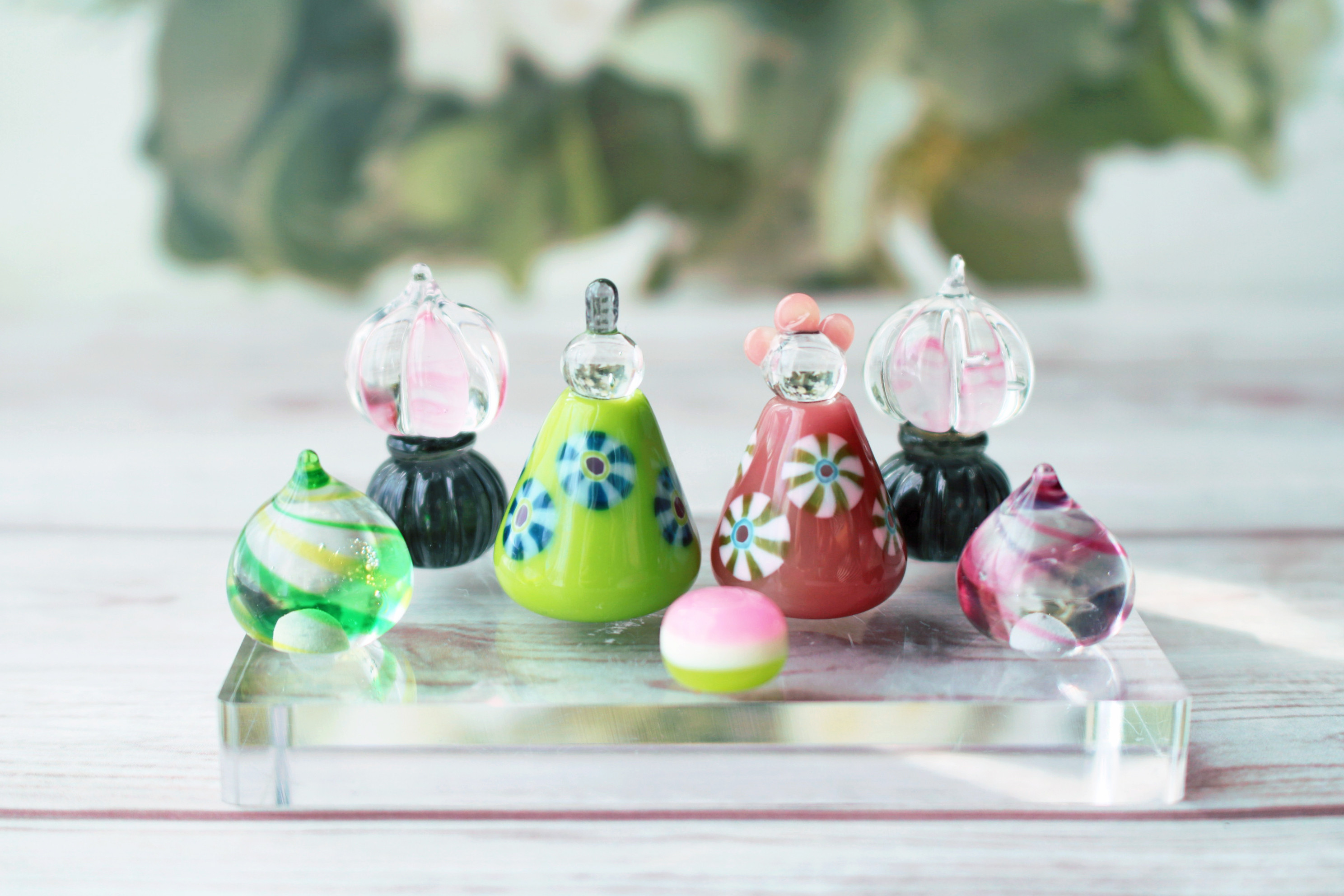 2026年とんぼ玉ひな人形 ガラスのミニチュア雛人形　ミニサイズ