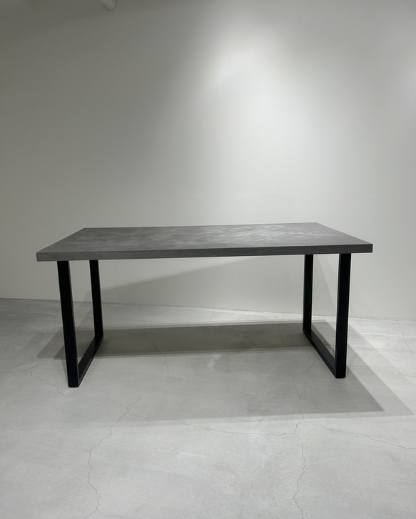 【C03】モールテックス ダイニングテーブル（W1500×D850×H720mm） 2枚目の画像