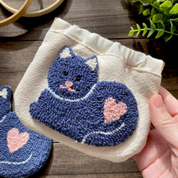 ねこ　カードケース　バネ口ポーチ　ミニポーチ　猫　ネコ　もこもこ　刺繍　カラフル　北欧雑貨　プチギフト　パンチニードル 3枚目の画像